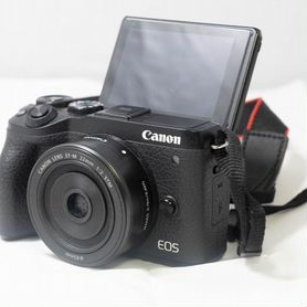 Canon eos m6 mark II + EF-M 22mm