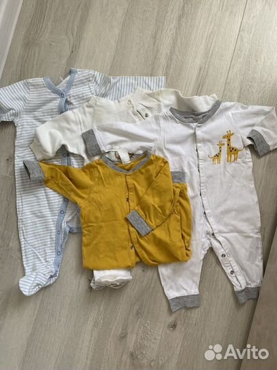 Детские вещи пакетом 68 р(комплект в кол. шапочки)