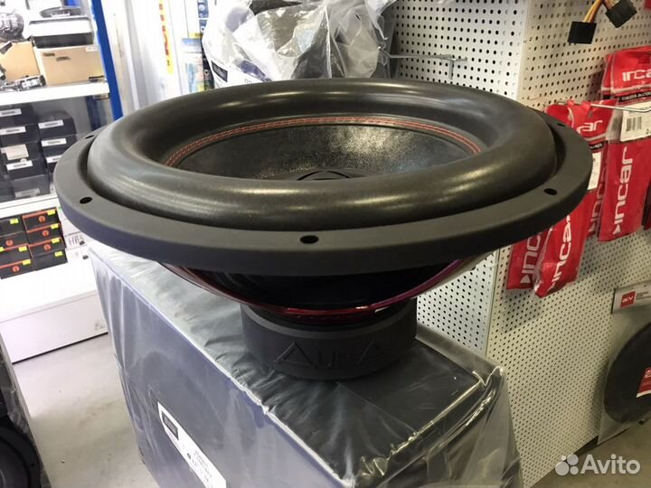 Сабвуфер aura storm-15 б/у