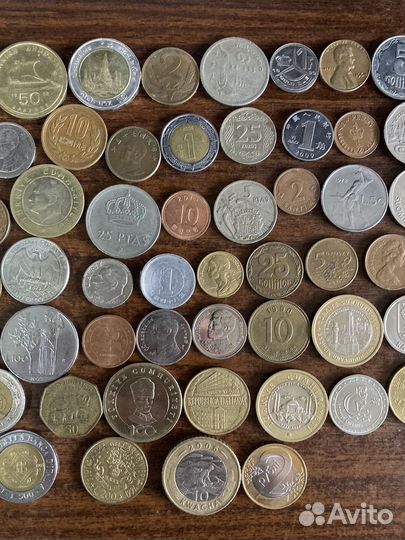 65 монет мира без повторов