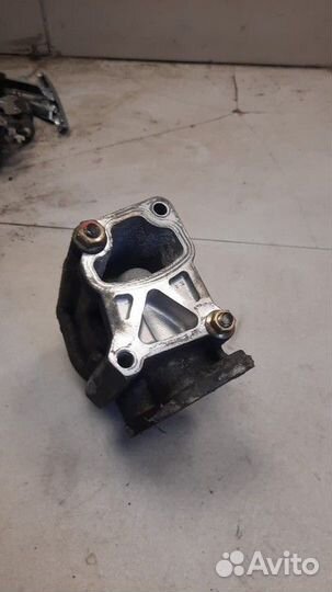 Термостат корпус Mitsubishi Pajero Sport