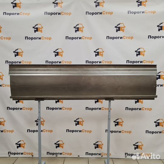 Пенка задней правой двери VW Crafter maxi