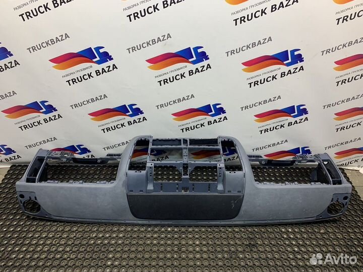 Передняя панель салона Mercedes-Benz Atego