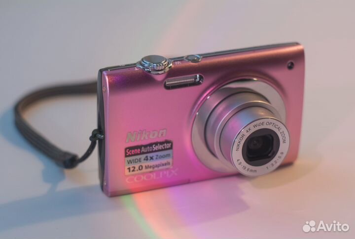 NIkon coolpix s2500