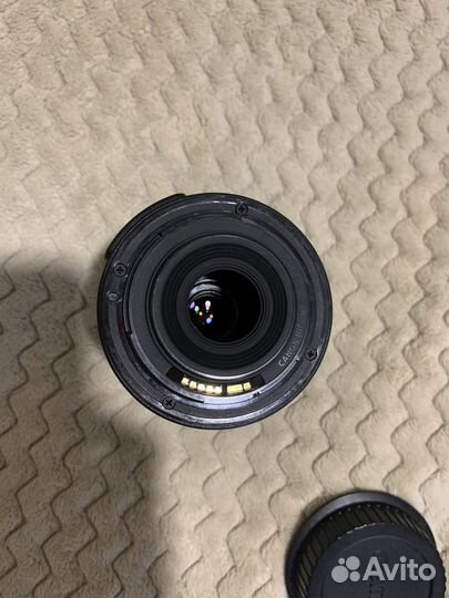 Объектив Canon EF-S 18-55 f/3,5-5,6 IS