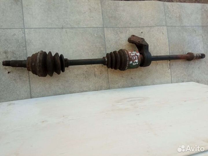 Полуось передняя правая (приводной вал, шрус) Mazd