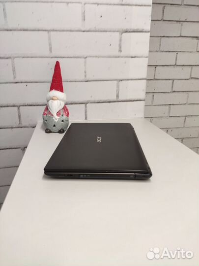 Игровой ноутбук Acer 5750ZG на i5, nVidia GT520