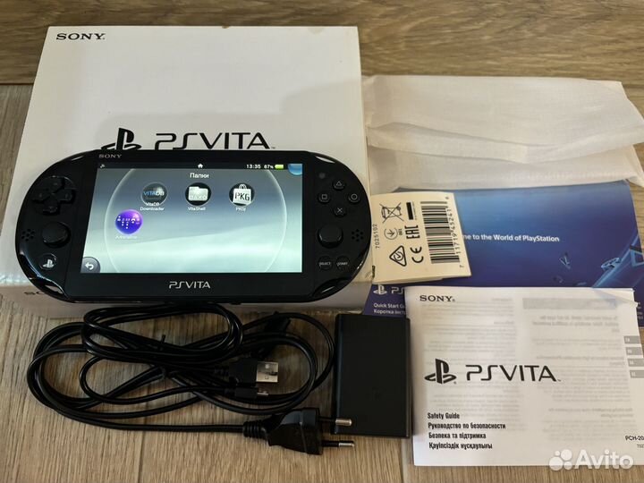 PS Vita Slim Прошита + PSP E-1008 Прошита