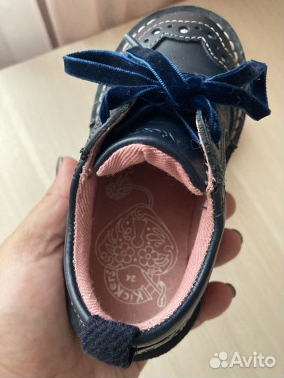 Туфли для девочки новые 24р