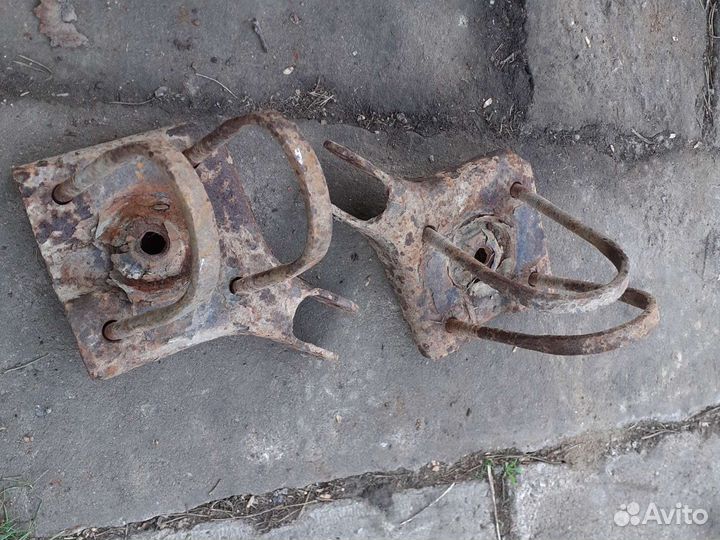 Форд Эксплорер 1995г. Головка двигателя 4.0i