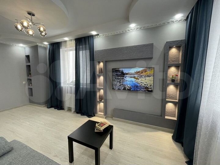 2-к. квартира, 55 м², 10/18 эт.