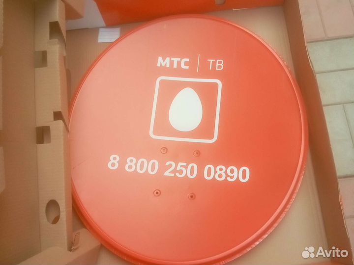 Спутниковая тарелка МТС с роутером