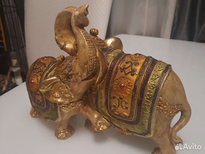 Статуэтки слоники