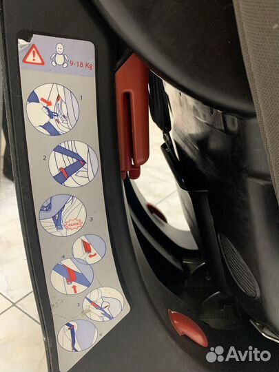 Детское автокресло chicco 9-18кг