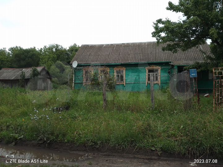 Дом 68 м² на участке 60 сот.