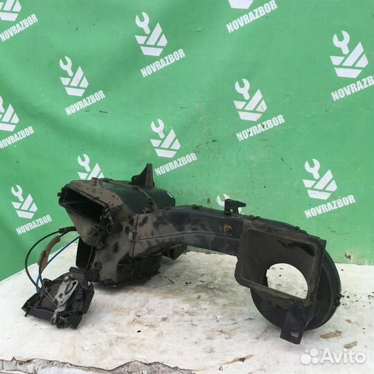 Корпус отопителя Фольксваген Гольф 2 Джетта 2