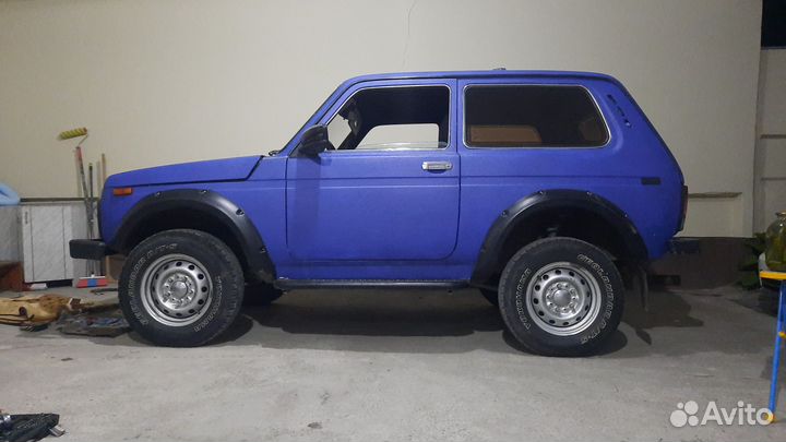 LADA 4x4 (Нива) 1.7 МТ, 1998, 250 000 км