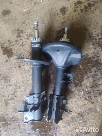 Стойки передние nissan qashqai +2