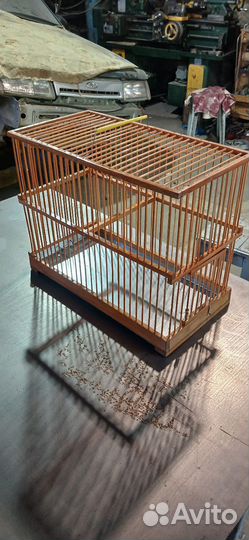 Клетки для птиц деревянные
