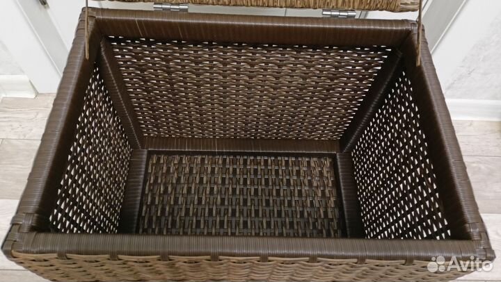 Сундук, ящик для хранения из ротанга