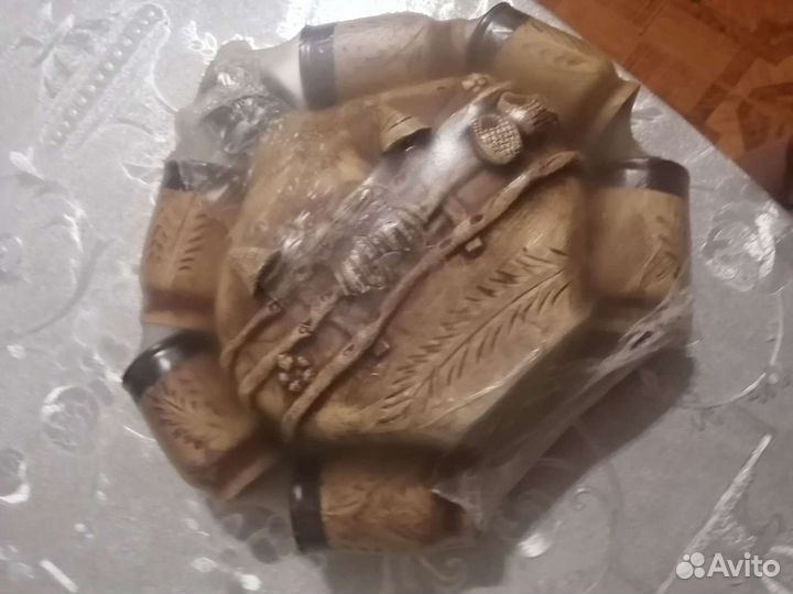 Графин с рюмками