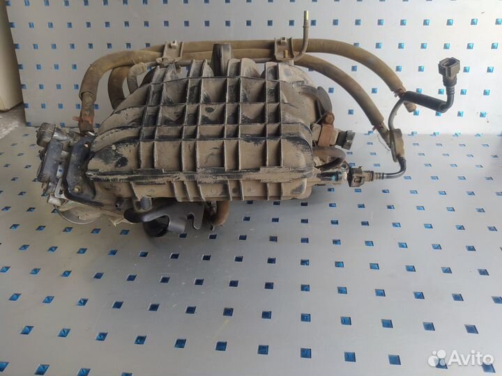 Geely MK Коллектор впускной