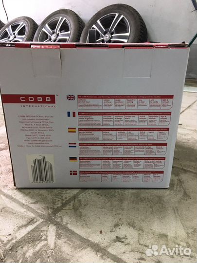 Угольный гриль Cobb Premier