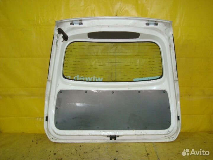 Дверь багажника Nissan Ad van VY12