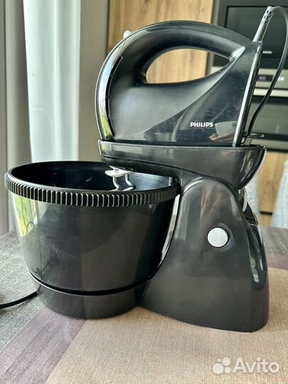 Миксер с чашей philips