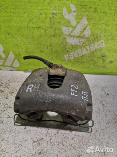 Суппорт передний правый Форд Фокус 2