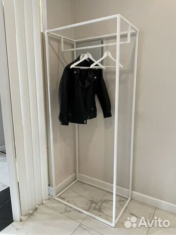 Вешалка напольная дизайнерская