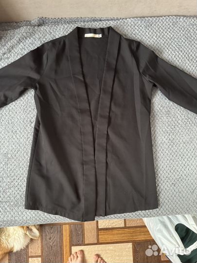 Продам пакет вещей