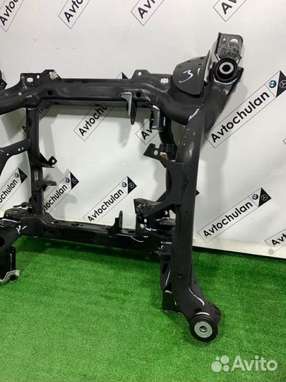 Подрамник передний Mercedes-Benz M-Class W166