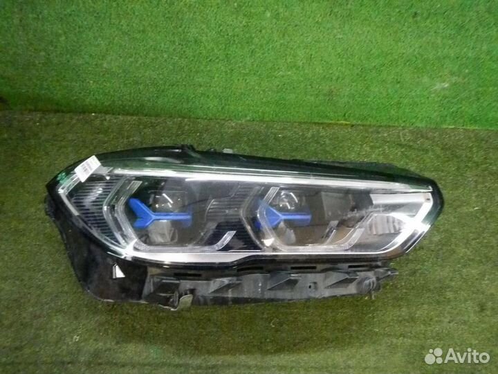 Фара правая BMW X5