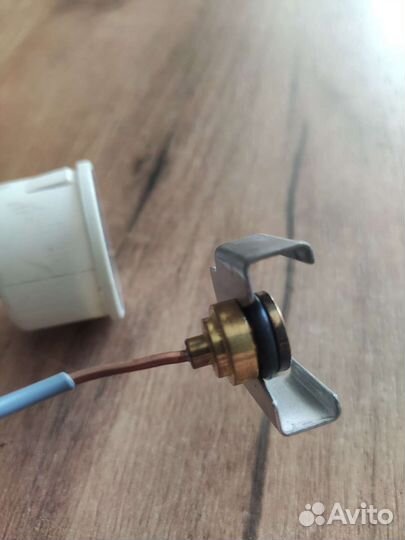 Манометр на газовый котёл Baxi,DeDietrich ms 24 ff