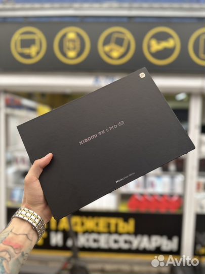 Xiaomi Mi Pad 5 Pro 12.4 6/128 gb