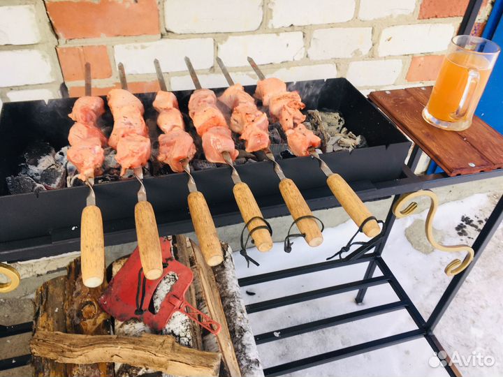 Мангальная зона с навесом