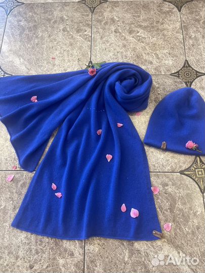 Комплект шапка и шарф из кашемира