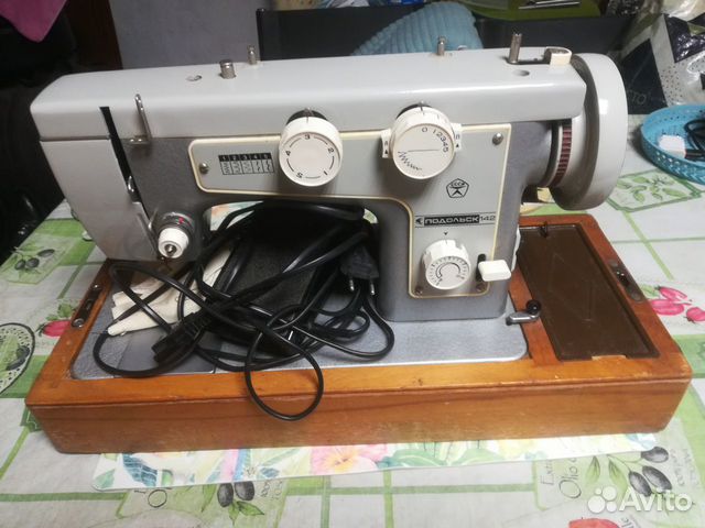 Швейная машинка Подольск 142 с японским мотором