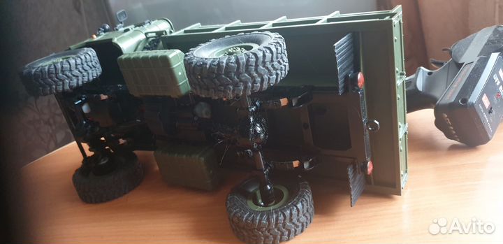 Радиоуправляемая машина RC газ-66