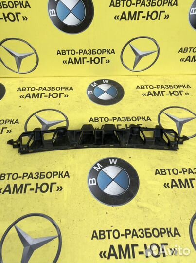 Mercedes W166 ML GLE Кронштейн бампера заднего