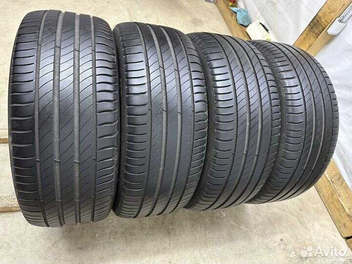 Michelin Primacy 4 235/45 R17 94W