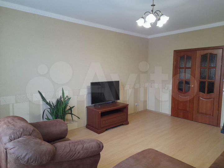 2-к. квартира, 77 м², 5/8 эт.