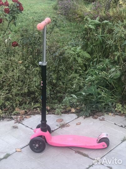 Самокат трехколесный Explore