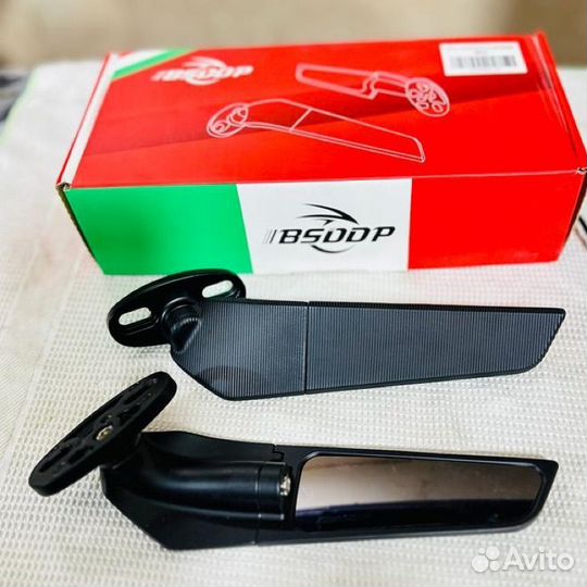 Стекло заднего вида для мотоцикла