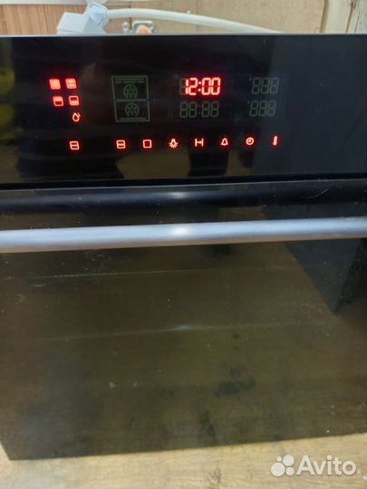 Духовой шкаф