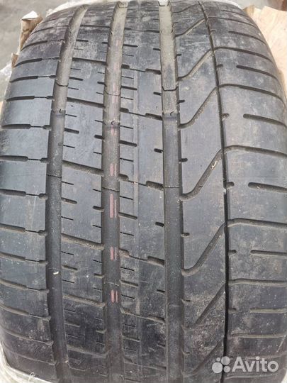 Pirelli P Zero 325/35 R22