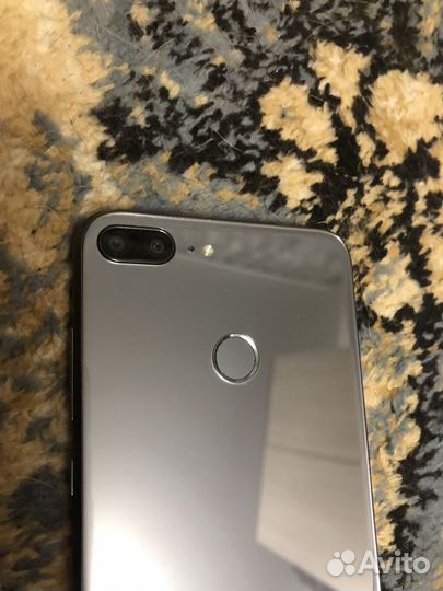 Телефон honor 9 lite