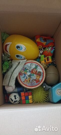 Игрушки для мальчика 5 лет, игрушек много