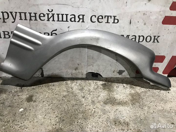 Накладка заднего крыла левого Hyundai Galloper I (1991—2003)